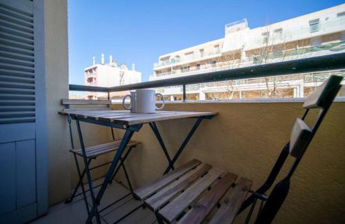 Saint-Charles Apartment | Appartement tout équipé balcon 4 pers St Charles