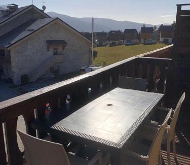 Superbolquere Apartment | Appartement tout confort - Belle vue sur le Cambre d'Aze