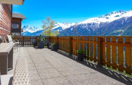 Saint-Martin Apartment | Appartement Tsandelanne avec terrasse panoramique, Val d'Hérens