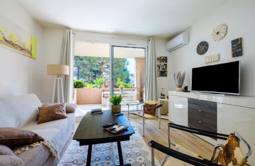 Villeneuve-Loubet Apartment | Appartement Vaugrenier Presidences