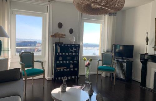 Granville Apartment | Appartement Villa Chausey, vue sur le port