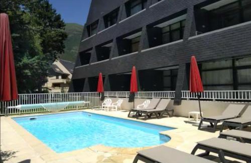 Saint-Lary-Soulan Apartment | Appartement vue montagne au Royal Milan