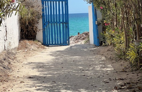 Tunisia Apartment | Appartement vue mer Chatt Meriem 4eme Étage à 150 m de la Plage