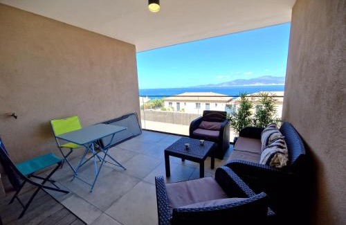Pietrosella Apartment | Appartement vue mer panoramique près de Porticcio