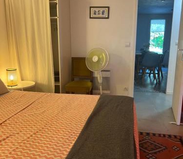Perols Apartment | Appartement Yucca entre Mer Montagne