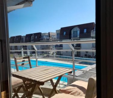 Bredene Apartment | appartement zee zon en zwem