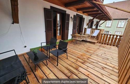 Bergheim Apartment | Appartements duplex 3 et 4 personnes - Climatisation - Village élu parmi les "Plus Beaux Villages de France" - Route des Vins - Centre Alsace