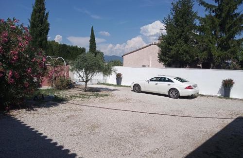 Valreas House | appartements et