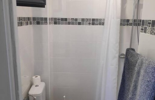 Bois-Colombes Apartment | Appartemet lumineux calme - Balcon vue Jardin