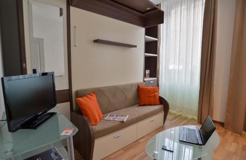 Annecy Old Town Apartment | Apparthotel Privilodges Le Royal