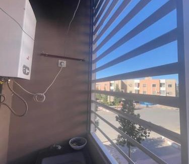 Tassoultante Apartment | Appartment In City KeeCh