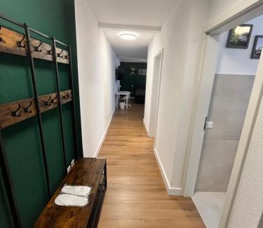 Krefeld Apartment | Appartment New York Nähe Düsseldorf, Messe, HBF, City, WIFI, HELIOS Hospital