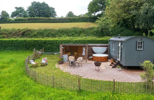 Kenn House | Apple Blossom, Devon Hideaways