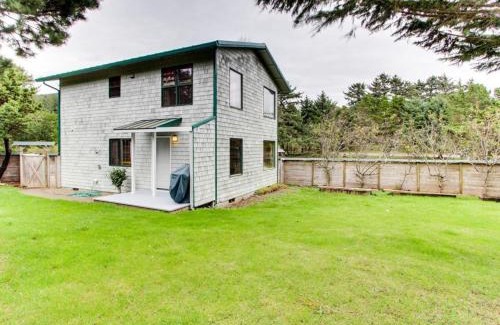 Otter Rock House | Apple Gate Beach House