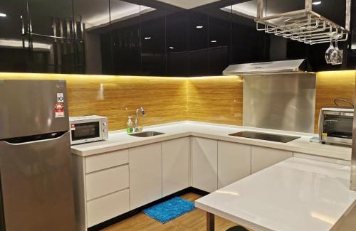 Seri Kembangan Apartment | Apple Home 1 @ Menara Simfoni/Symphony Tower C180/Cheras/Mines/Balakong/Kuala Lumpur