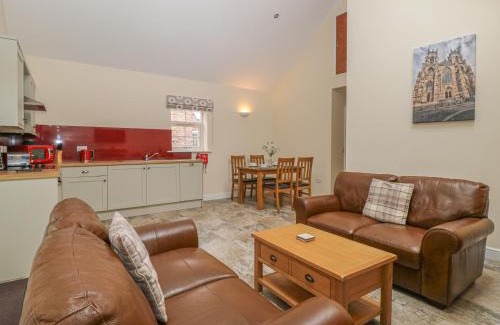 Dunnington House | Apple Tree Cottage