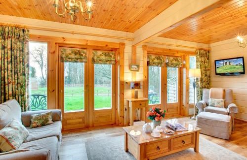 Morpeth House | Apple Tree Lodge