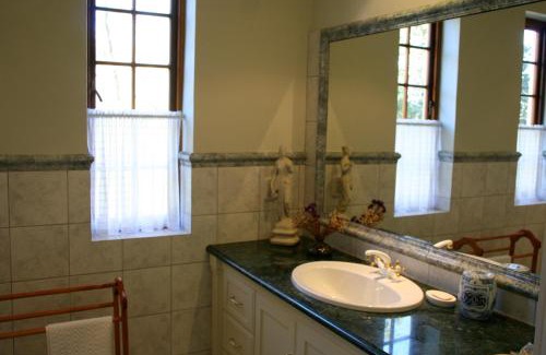 Steenberg Estate Apartment | Appleby Guesthouse