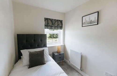 Buxton House | APPLECROFT - Escape to the Peak District National Park