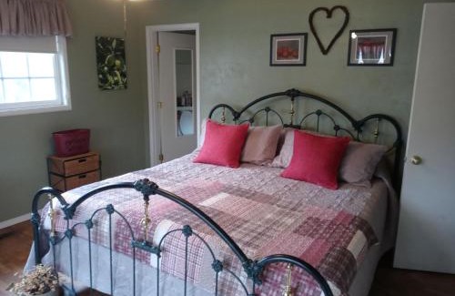 Talent House | Applinger Farm