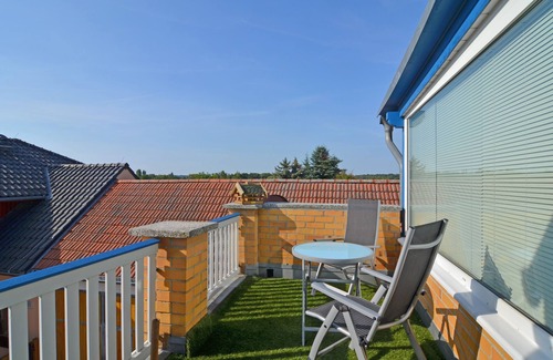 Geltow Apartment | Approximately 70m2 apartment, with balcony, new u. modern furnishings, forest u. close to the beach