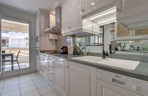 Carnot Apartment | APPT 4pc 6/8 persons Classified 4* - Air conditioning - Terraces Parking