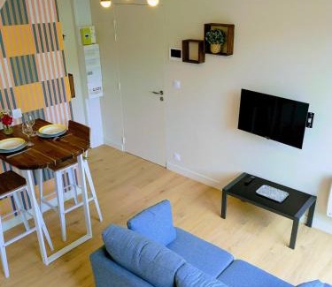 Guilvinec Apartment | Appt Centre ville 2 pers Ty Basroz