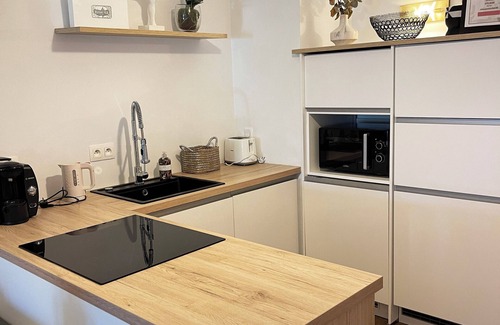 Centre-Ville Apartment | Appt. Chic & Cosy Hyper Centre Historique/tribunal