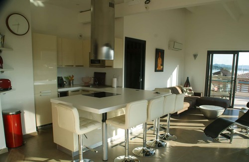 Porto-Vecchio Apartment | APPT T4 PASQUALE PAOLI WITH TERRACE NEAR PLEASANT HARBOR