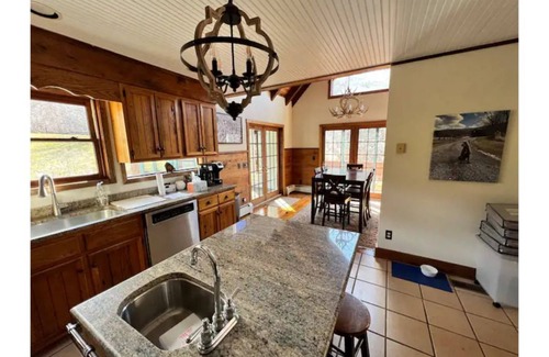 Slaty Fork House | Après Ski Cabin, Mtn Getaway.