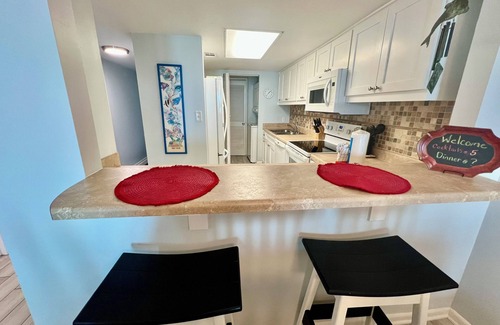 Gulf Shores Condo | April Deals applied! Castaways 4C | Beach Front