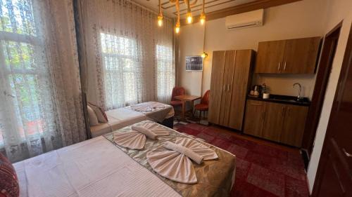 Kumkapi Hotel | April Hotel