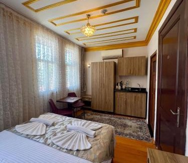 Kumkapi Hotel | April Hotel