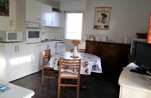 Kerroch Apartment | Apt 4 pers - 200 m de la plage - Terrasse - CONGARD
