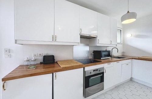 Joinville-le-Pont Apartment | Apt 6p-Standing RER Paris 15 min