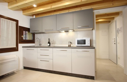 Cannaregio Apartment | Apt. Ca´ Puccetti (350mt from Rialto´s Bridge)