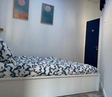Gambetta Apartment | Apt Charmant, Proche Gare et Centre Historique - Climatisation & WIFI