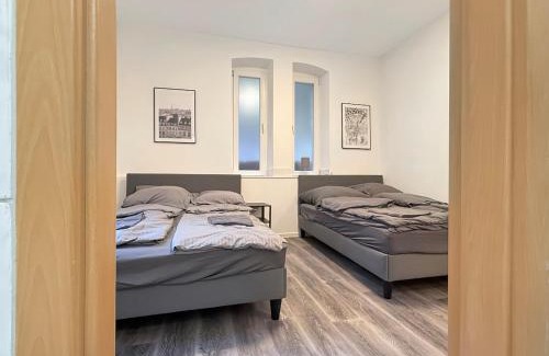 Lehen Apartment | Apt für 10 nahe Marienplatz