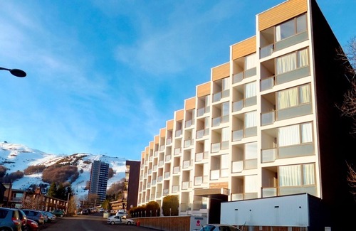Besse-et-Saint-Anastaise Apartment | Apt F2 (38m²) - 5 Sleeps - Coeur Station Super Besse - 300m from the slopes