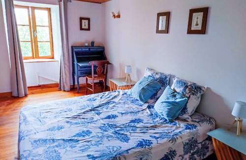 Saint-Flour Apartment | Apt/gîte St Flour - 6-8 Personnes Dans le Cantal