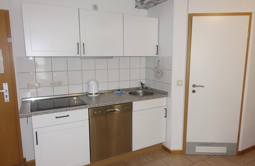 Gollwitz Apartment | Apt. GOLLIN - Cozy living just 400 meters from the natural beach.