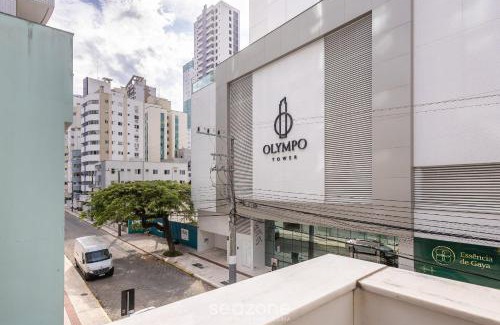 Centro Apartment | Apt in BC center w balcony 260m from beach ELO0207