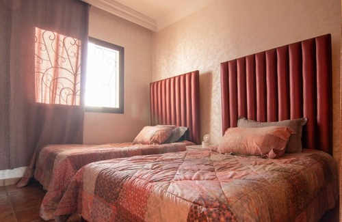 Agadir Bay Apartment | Apt in city centre with pool, 5 min walk to beach