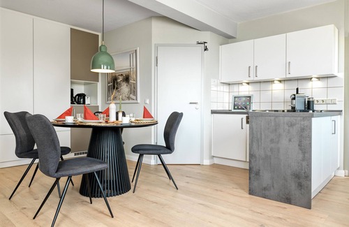 Gollwitz Apartment | Apt. Lieblingsplatz - Cozy living just 400 meters from the natural beach