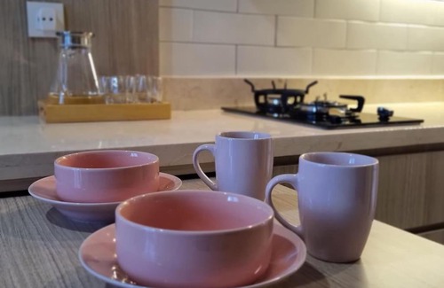 Ragunan Apartment | Apt Pejaten Park 1BR Latte w/Netflix