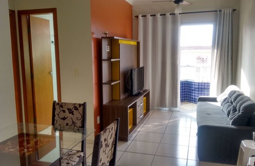 Guilhermina Apartment | Apt Praia Grande complete leisure. Three blocks from the beach.