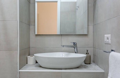 Vatican Apartment | APT Rome 5 BDRM’s