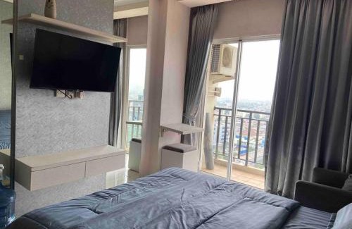 Jakarta Apartment | Apt Signature Park Studio H3r1 w/Wi-Fi & Netflix