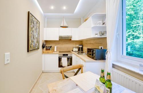 Heringsdorf Apartment | Apt Waldblick - Stil, Natur und Entspannung mit eigener Sauna