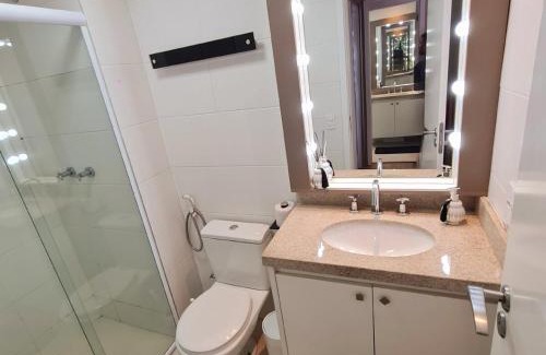 Consolacao Apartment | Apto 1 quarto - Prédio com piscina - Garagem - Vision Paulista